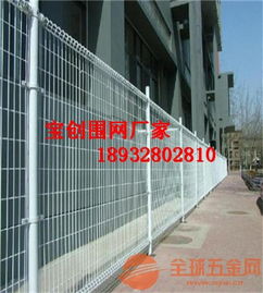 金屬絲護欄網 產品解析、規格選擇與廣泛應用